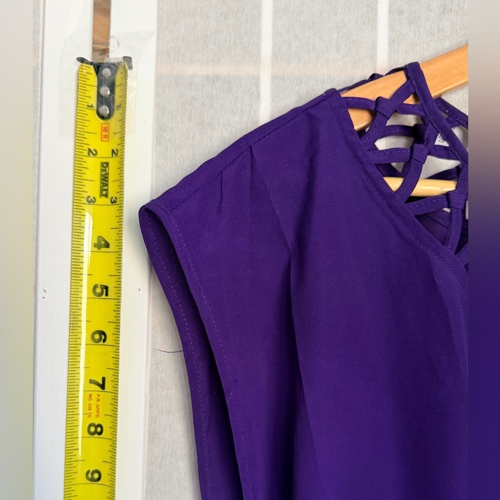 Forever 21 Purple Blouse with Cutout Neckline - Picture 4 of 9